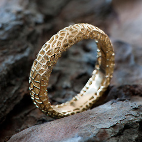 Golden Neem 3D printed lace Wedding Ring, 18k Gold by Dana Bloom
