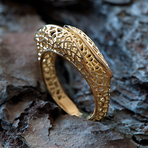 Golden Neem Ring, 3D printed lace casted in 18k Yellow Gold by Dana Bloom