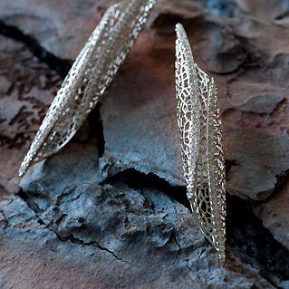 Golden Neem vertical Earrings 18k White Gold and Diamonds by Dana Bloom